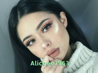 Aliceee7963
