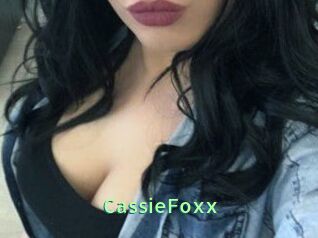 Cassie_Foxx